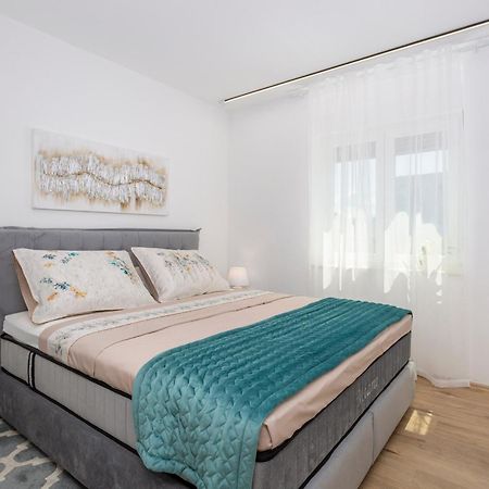 Brand New Apartment Close To The Beach, City Center And University Of Rijeka - Apartment Karlo Esterno foto